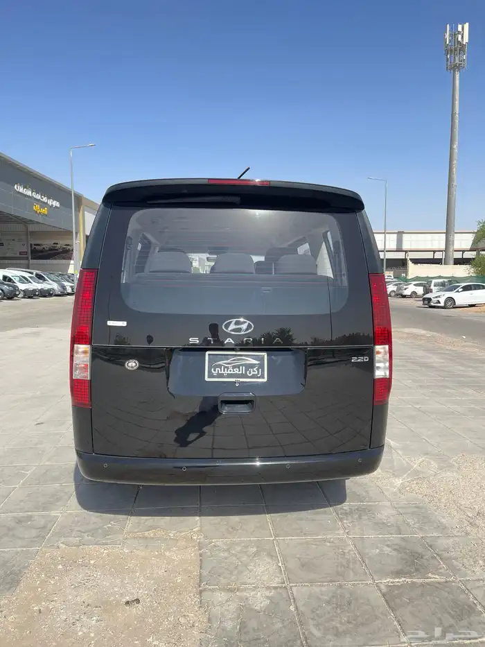 هونداي ستاريا موديل 2023 ديزل اتوماتيك 11راكب سعودي الوعلان 5