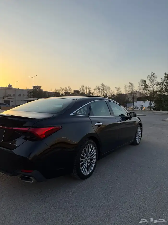 تويوتا افالون 2020 فل كامل مالك اول 25