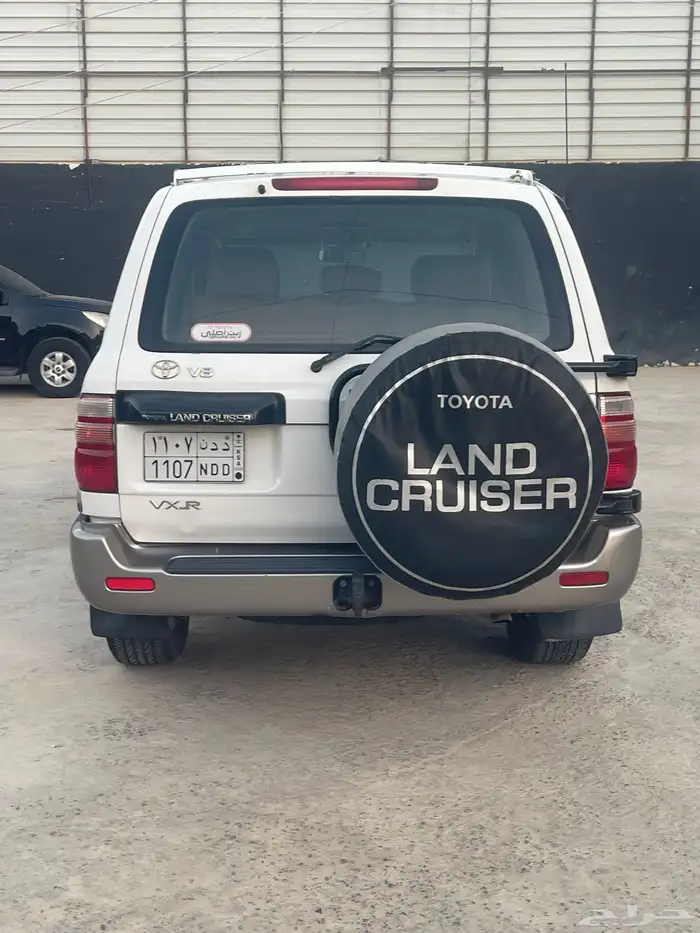 لاندكروزر في اكس ار 3