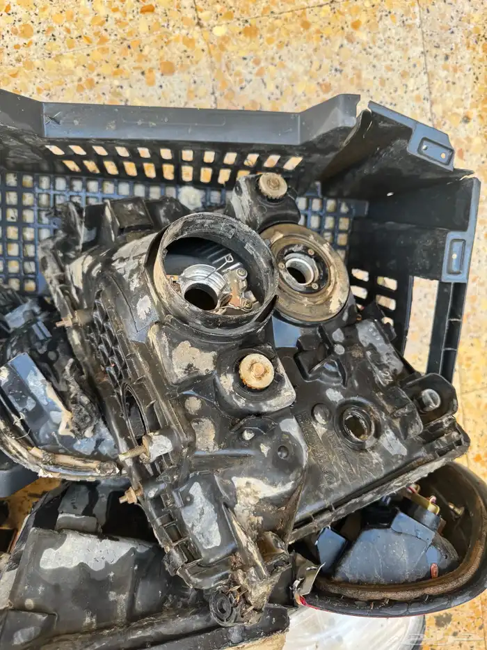 شمعات وانوار في اكس او 2005 1