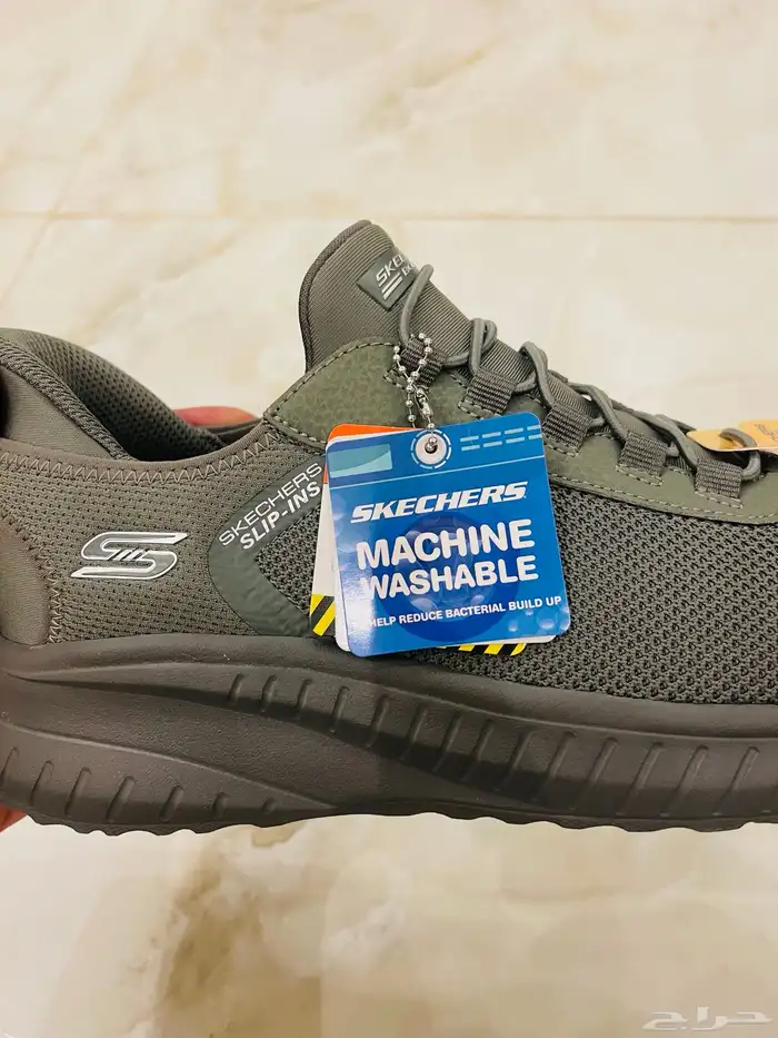 سكيتشرز رجالي 1