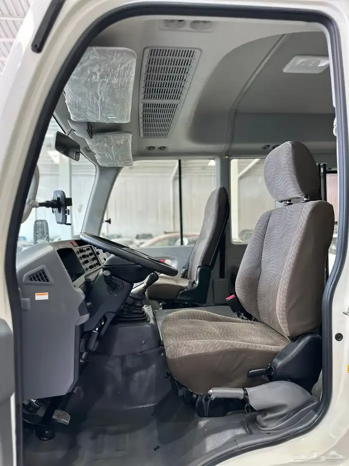 كوستر 2022 ديزل 23 راكب 8