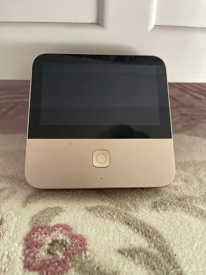 للبيع بروجكتر ( ZTE ) استخدام قليل ونظيف جدا 0