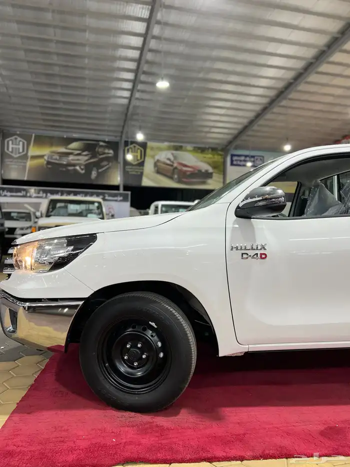 تويوتا   هايلوكس غماره GL ديزل 2025 جديد سعودي 81.050شامل 2