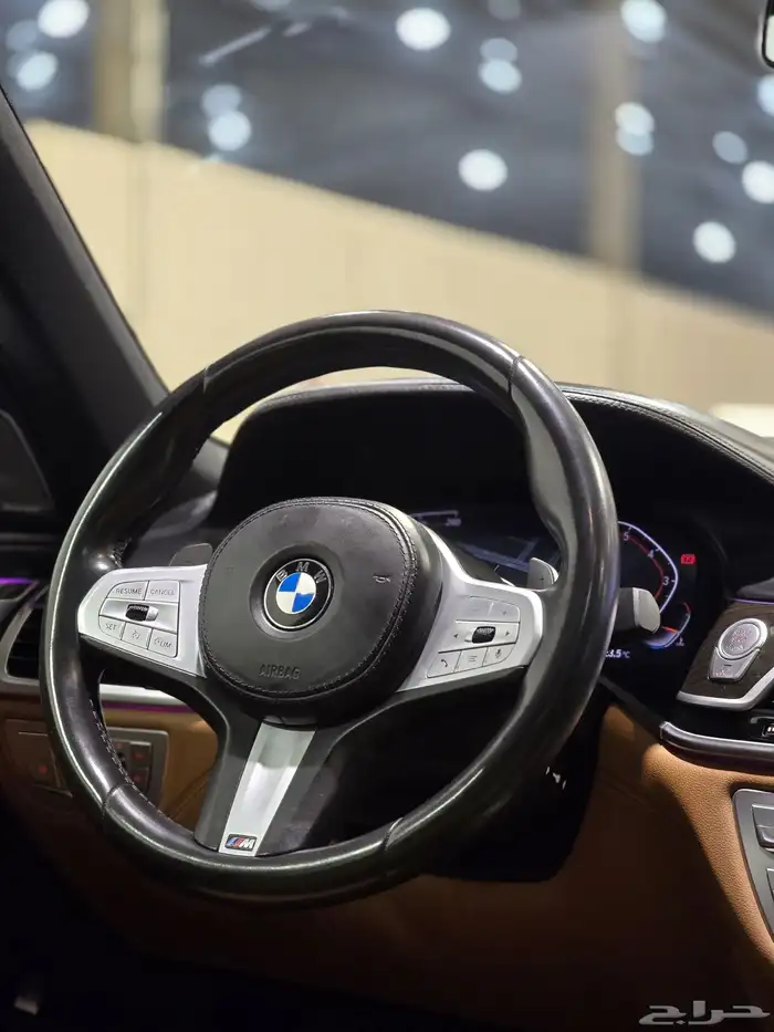 بي ام دبليو 730Li موديل 2020 بحاله ممتازه 16