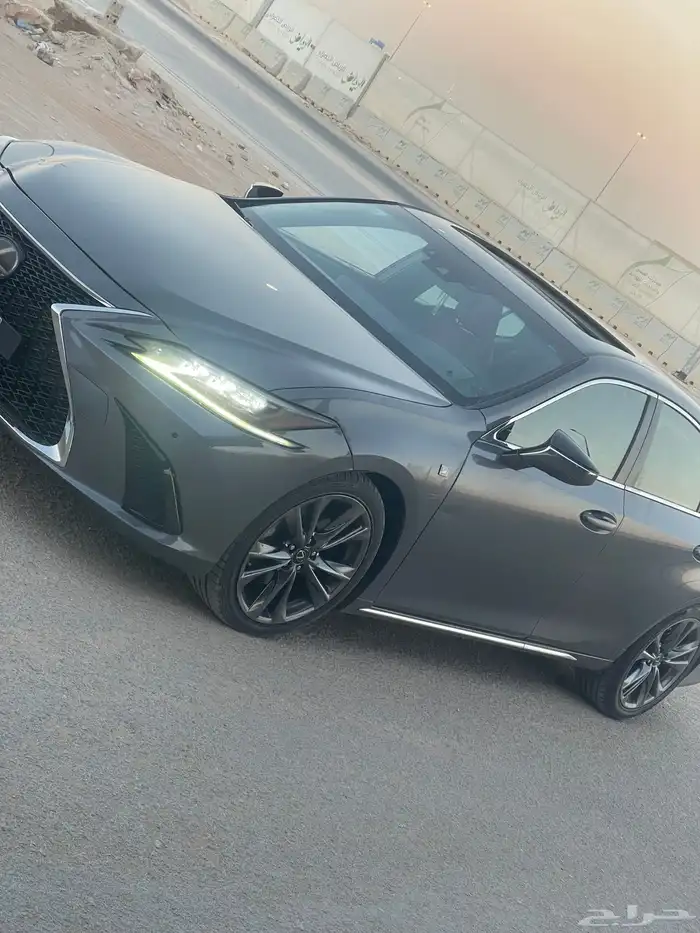 للبيع لكزس FF SPORT ES350 2020 0