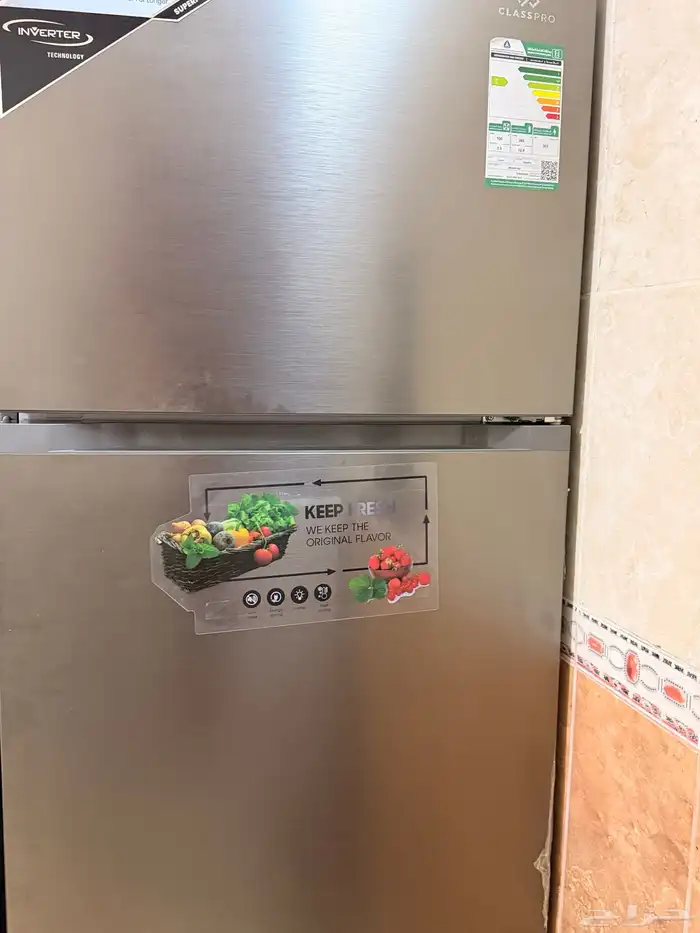 ثلاجه شبه جديده للبيع 0