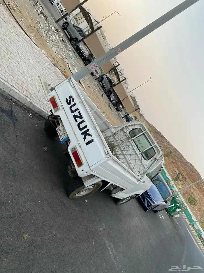 سياره دباب 4