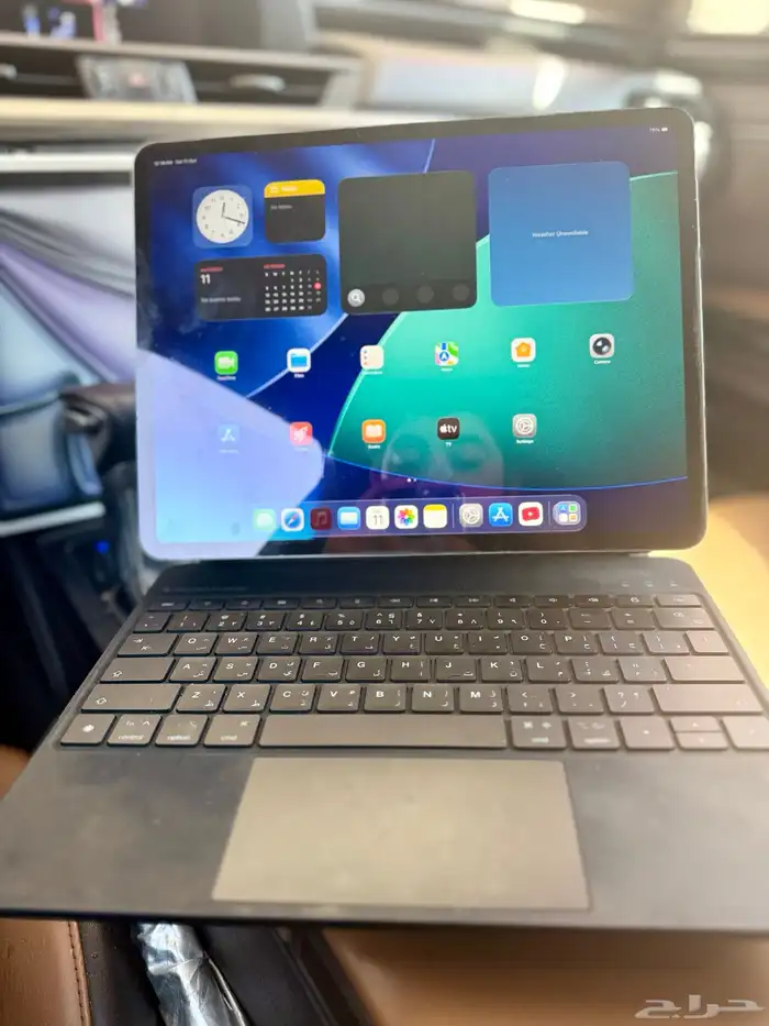 ايباد آير M2 وإيفائي شريحة 13 انش 18