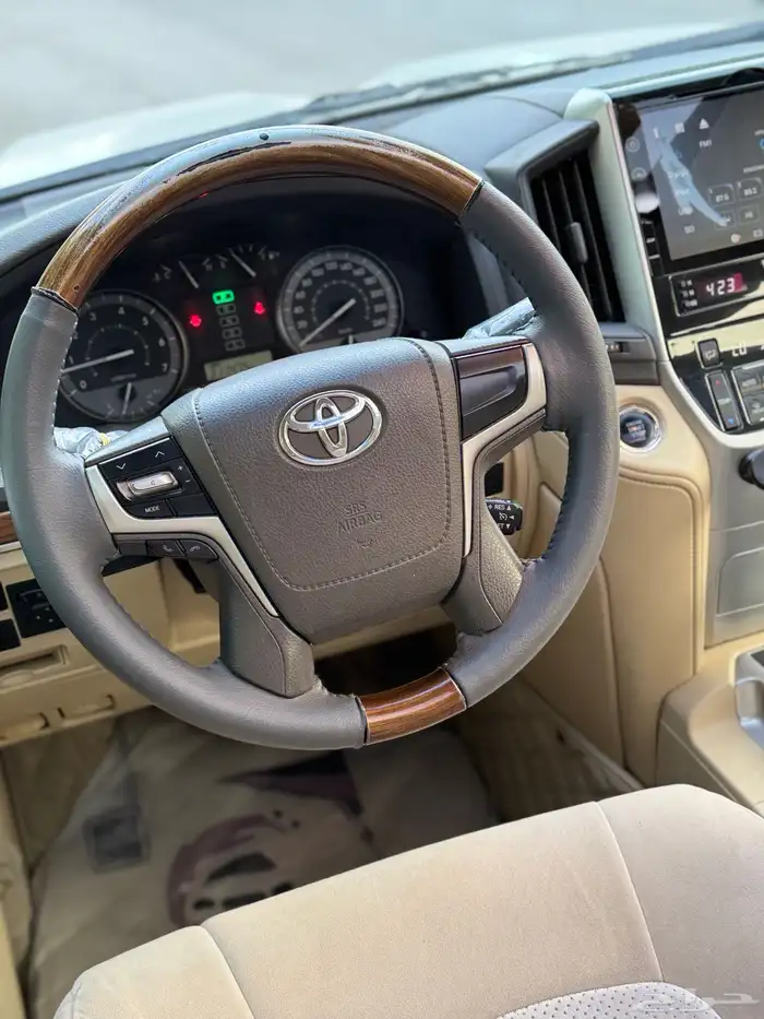 تويوتا لاندكروزر 2016 GXR مرهم 21 بودي وكاله 24