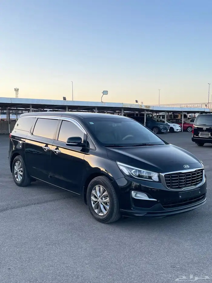 كيا كارنفال 2020 ديزل بطاقه جمركيه وارد كوريا 7