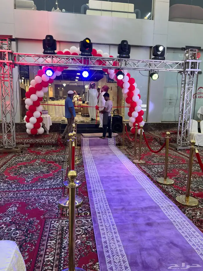 للبيع تراس حفلات وافتتاح محلات 0