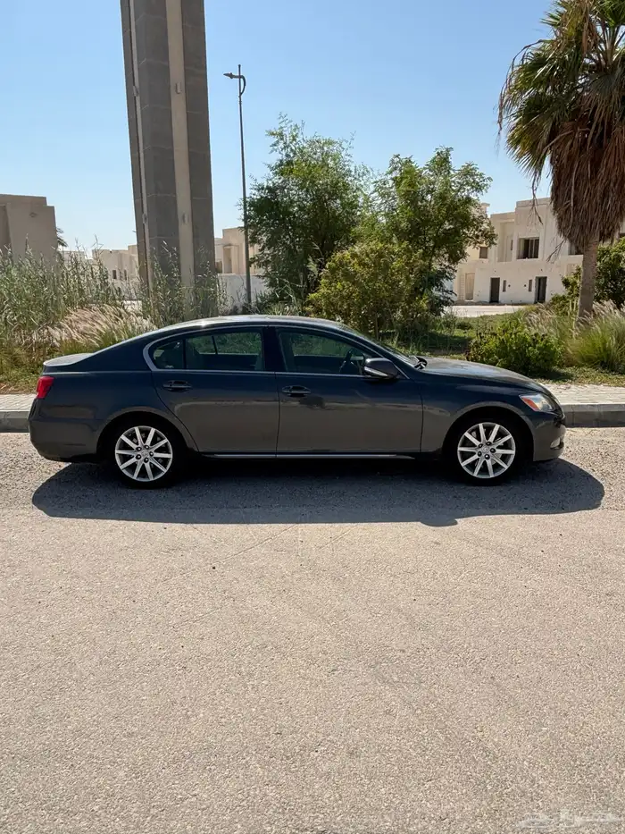 لكزس جي اس 300 فل كامل 2008 عبداللطيف جميل 285 ألف كيلو 2