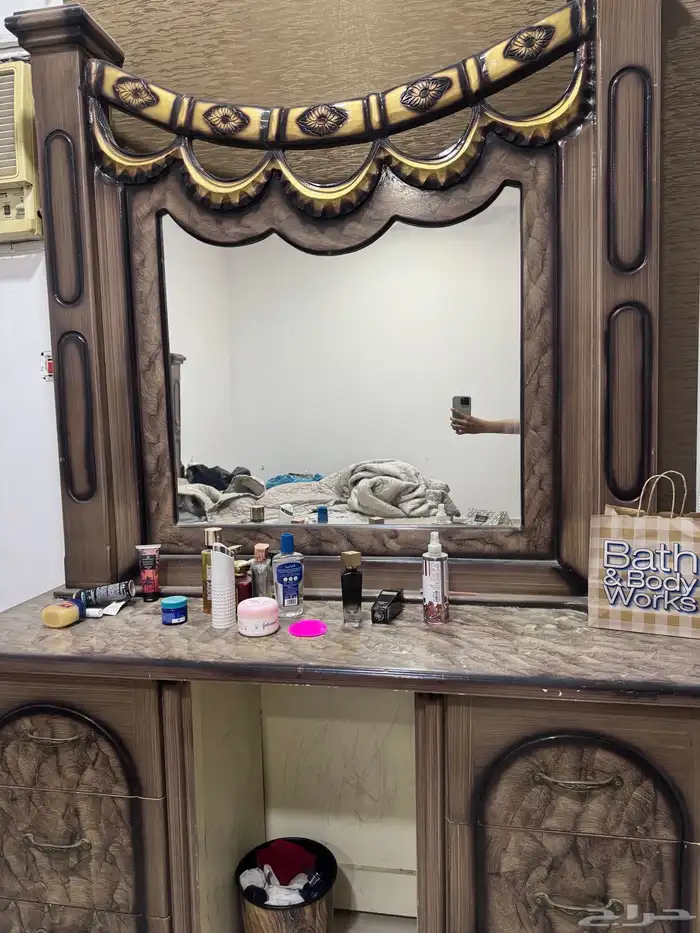 اثاث غرفة نوم كامله للبيع 2