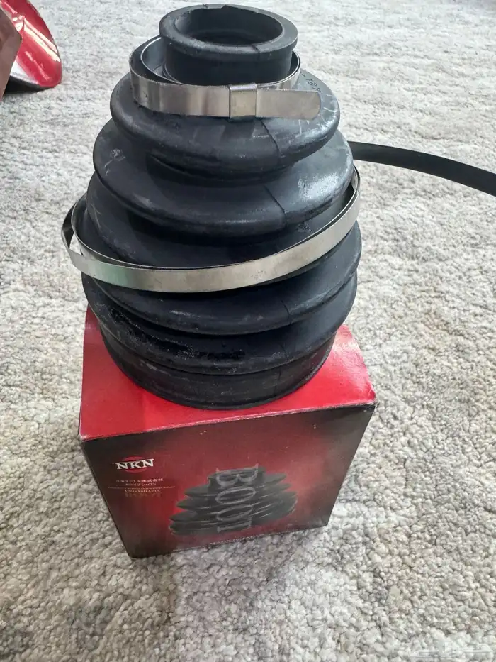 كامري 2005 قطع غيارمع بكم وجلدت عكس جديده وديكورات 3