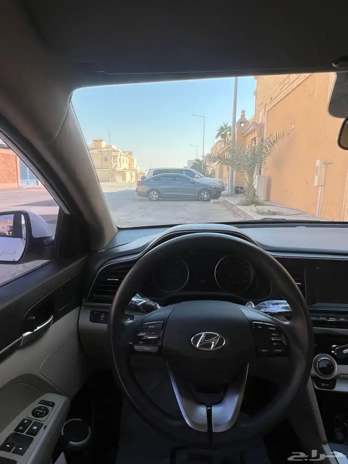 النترا 2019 مكينة 2000 9