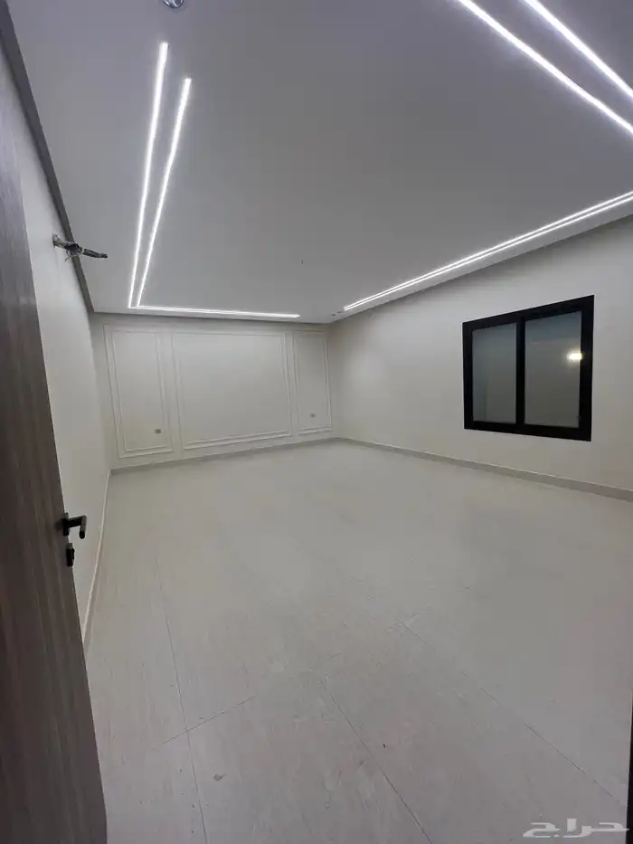 للبيع دور جديد بمخطط الشروق شغل فاخر يوجد تامين 9