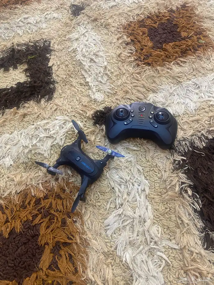 درون مافيها الا واحده من المراوح ضايعه 0