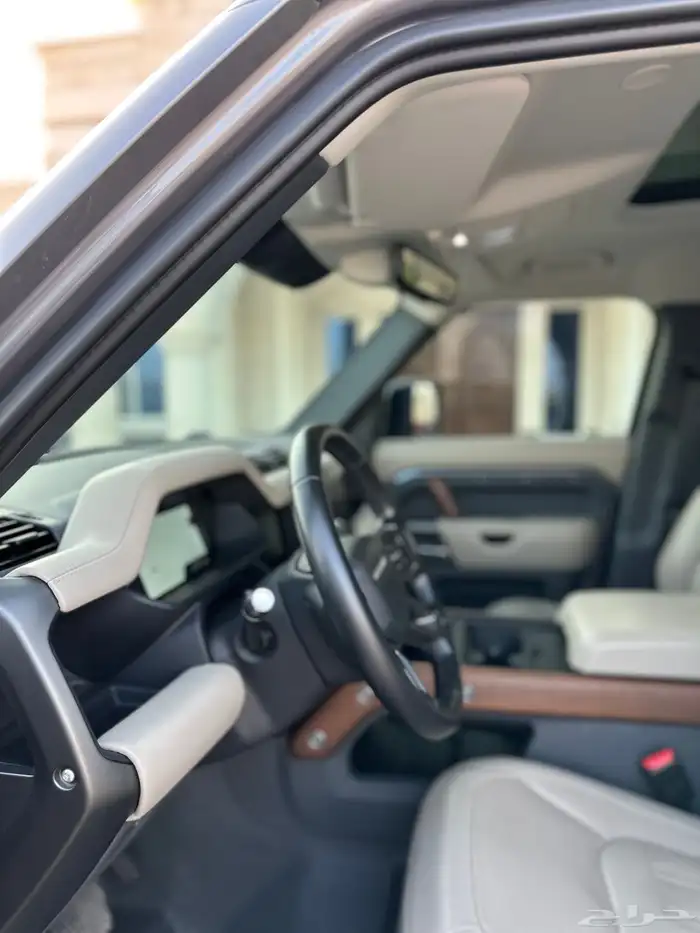 ديفندر 2022 20