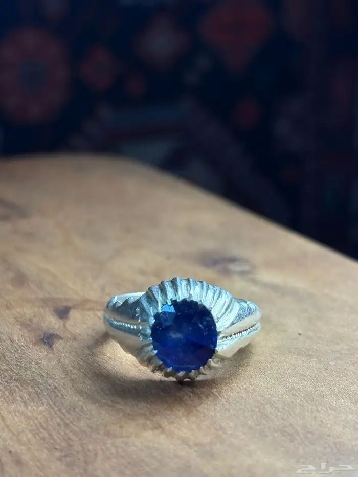 خاتم ياقوت ازرق معه شهاده 2