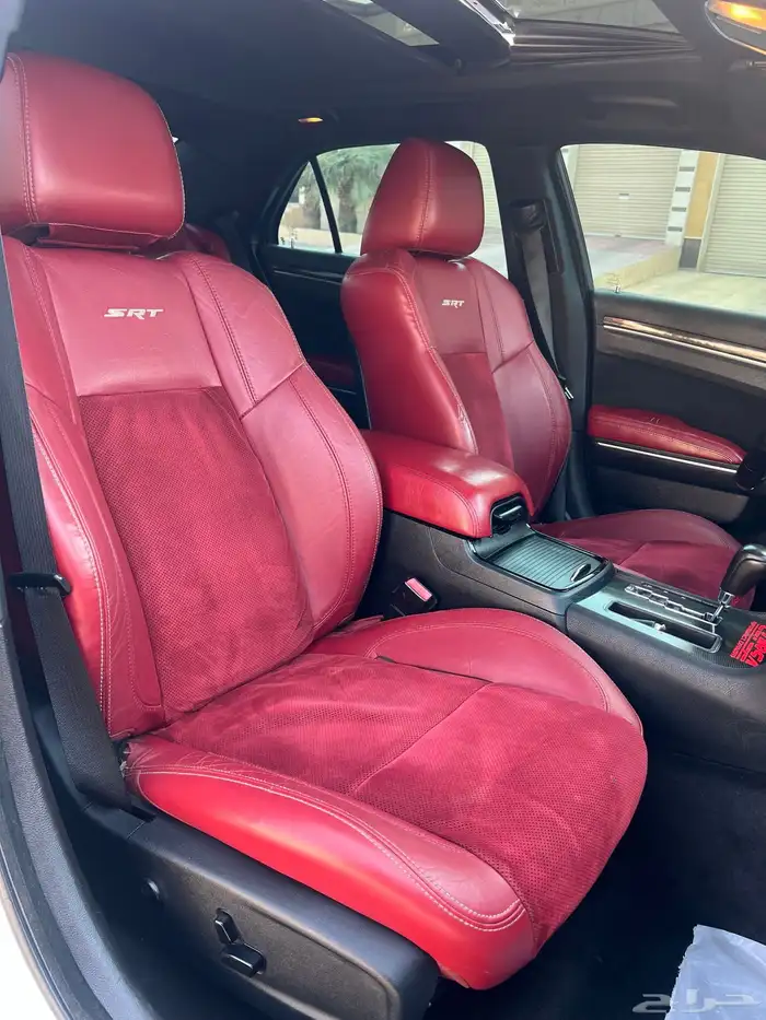 كرايزلر 8V المديل 2013 16