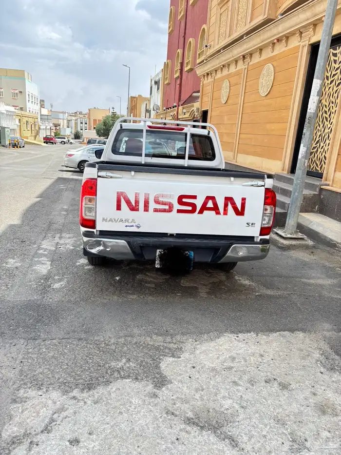 ونيت نيسان نيفاره موديل 2016 3