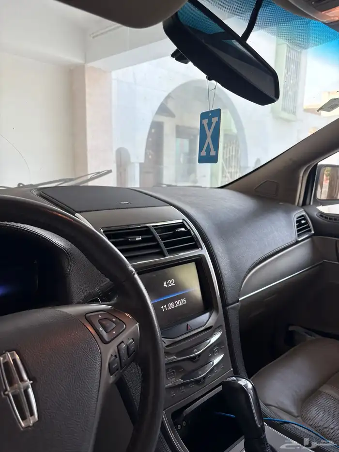 لينكون 2013 عداد 139 5