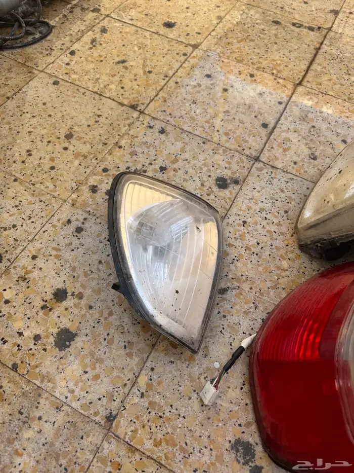 شمعات وانوار في اكس او 2005 7