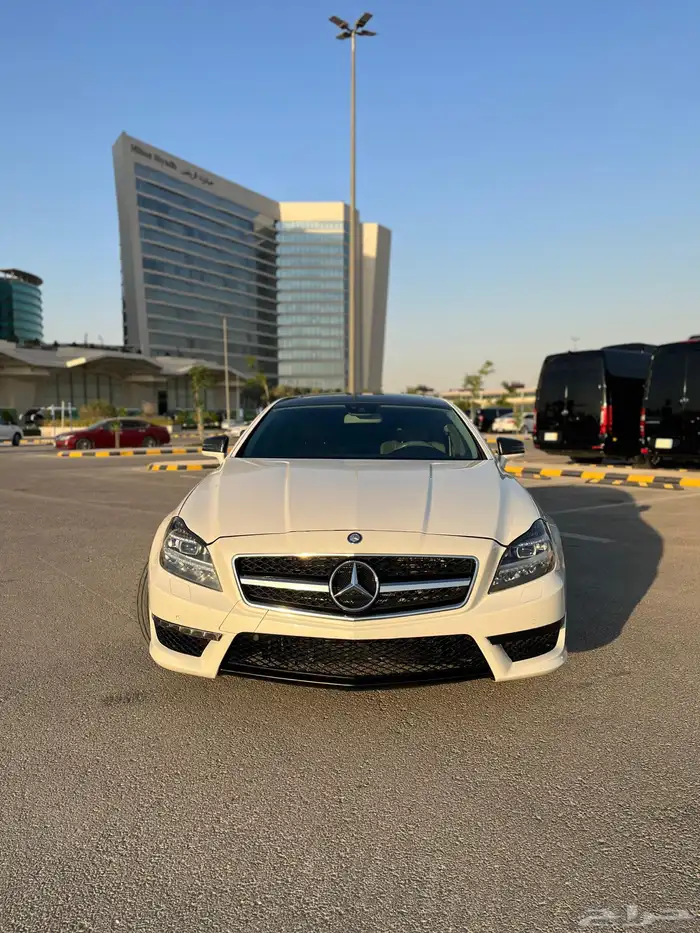 مرسيدس CLS63 AMG 2012 3