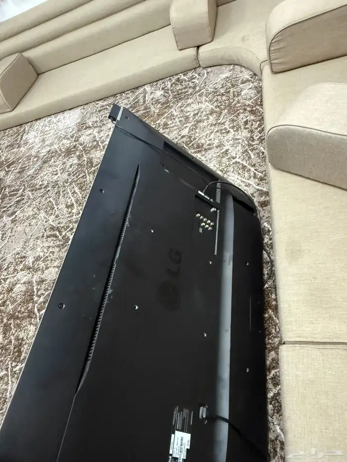 شاشة LG 43 بوصة 1
