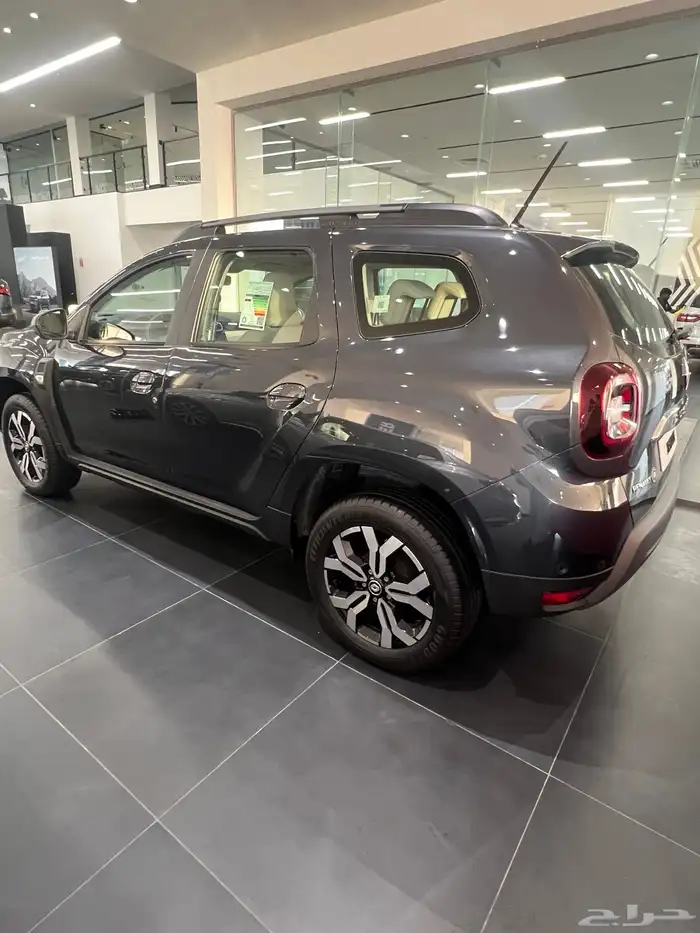 رينو داستر 1