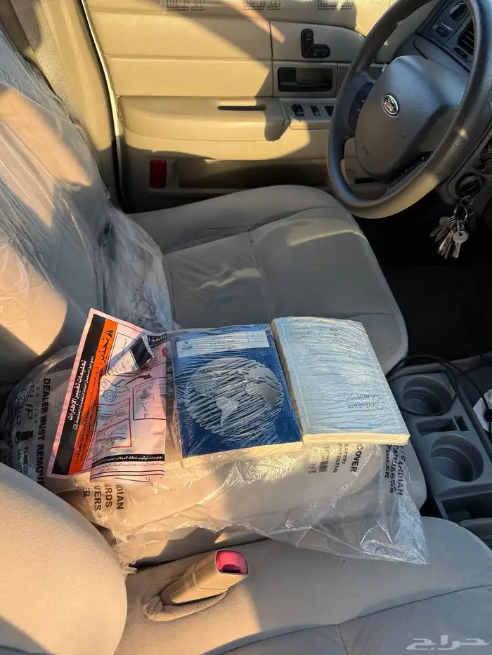 فورد كراون فكتوريا بوليسي مخزن 2011 19