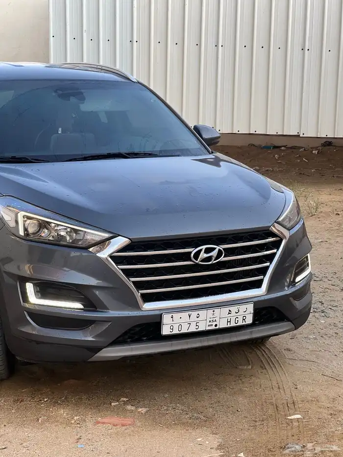 توسان ديزل بحالة الوكالة دبل 2020 5