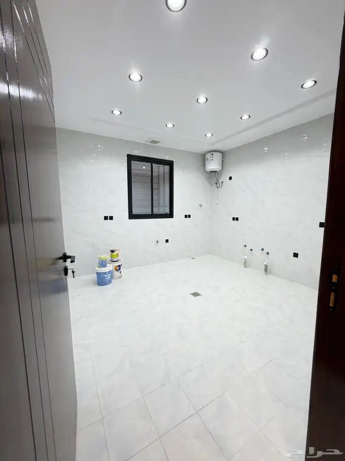 للبيع فيلا روف موقع مميز حى الموسى 24