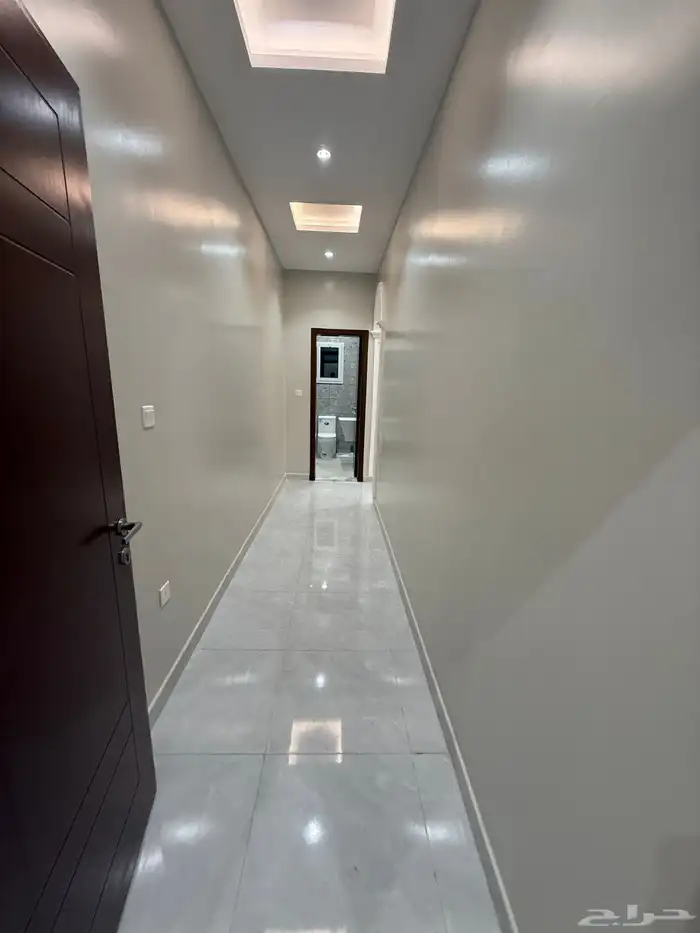 شقة للايجار بحي الصواري 13