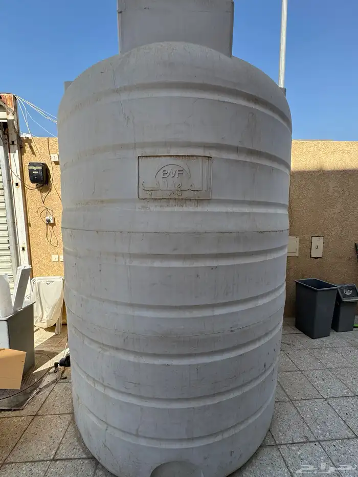 للبيع خزان ماءطولي فيبر جلاس بلاستك نظيف جدا المهيدب15000لتر 1