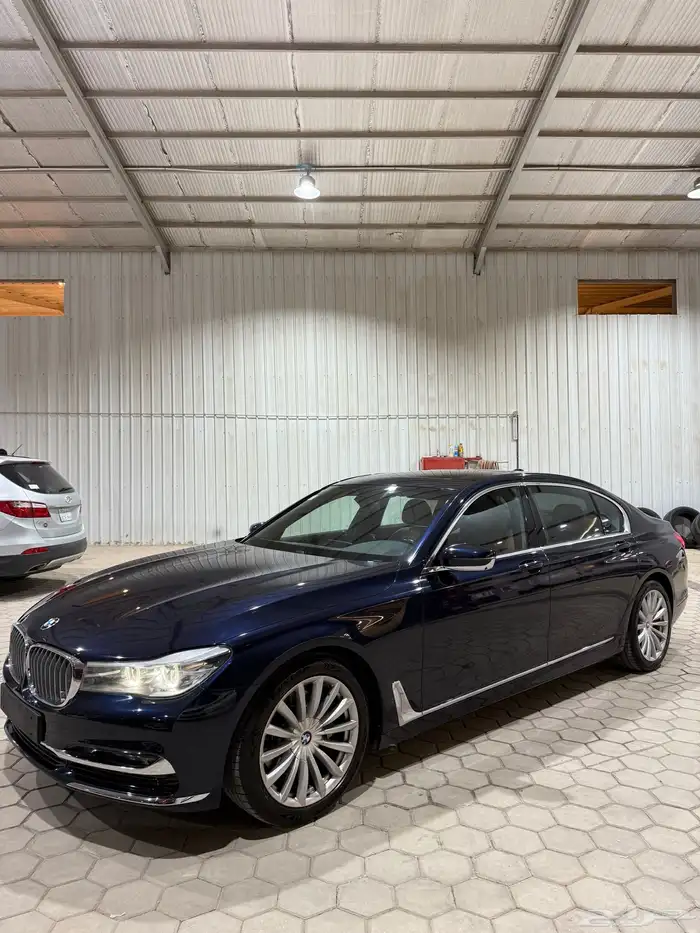 للبيع بي ام موديل 2016 730 0