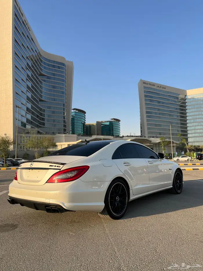 مرسيدس CLS63 AMG 2012 1