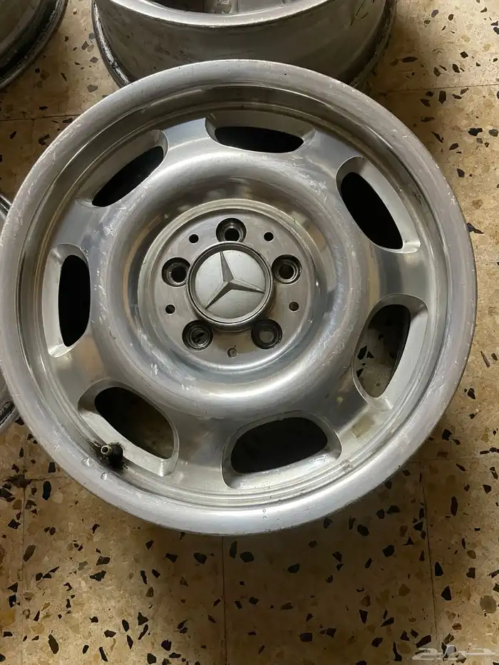 جنوط مرسيدس طقم مقاس 16 اصلي وكاله 12