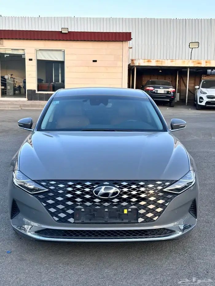 هوانداي ازيرا 2022 بنزين بطاقه جمركيه وارد كوريا 2