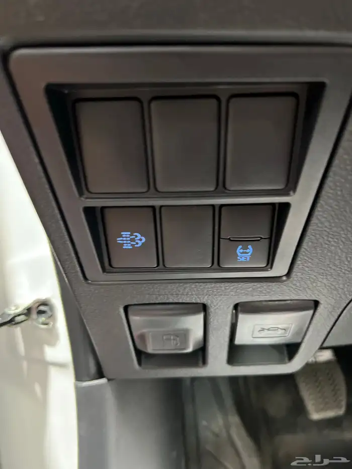 تويوتا   هايلوكس غماره GL ديزل 2025 جديد سعودي 81.050شامل 9