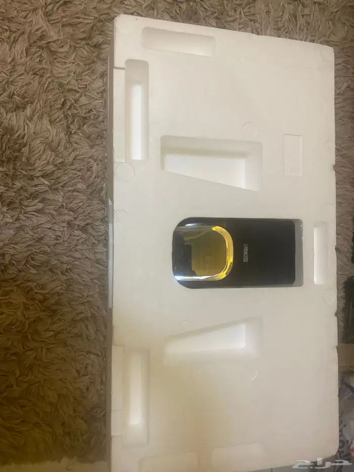 مكواه بخار ملابس برينيس بالكرتون شبه جديده 3