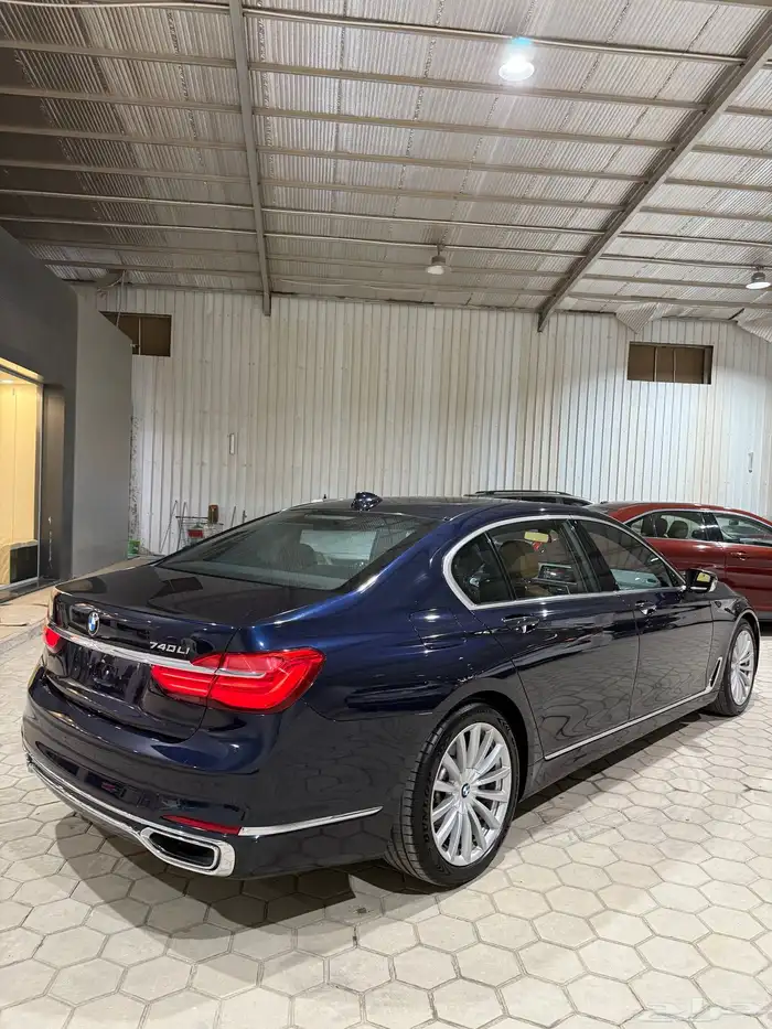 للبيع بي ام موديل 2016 730 4