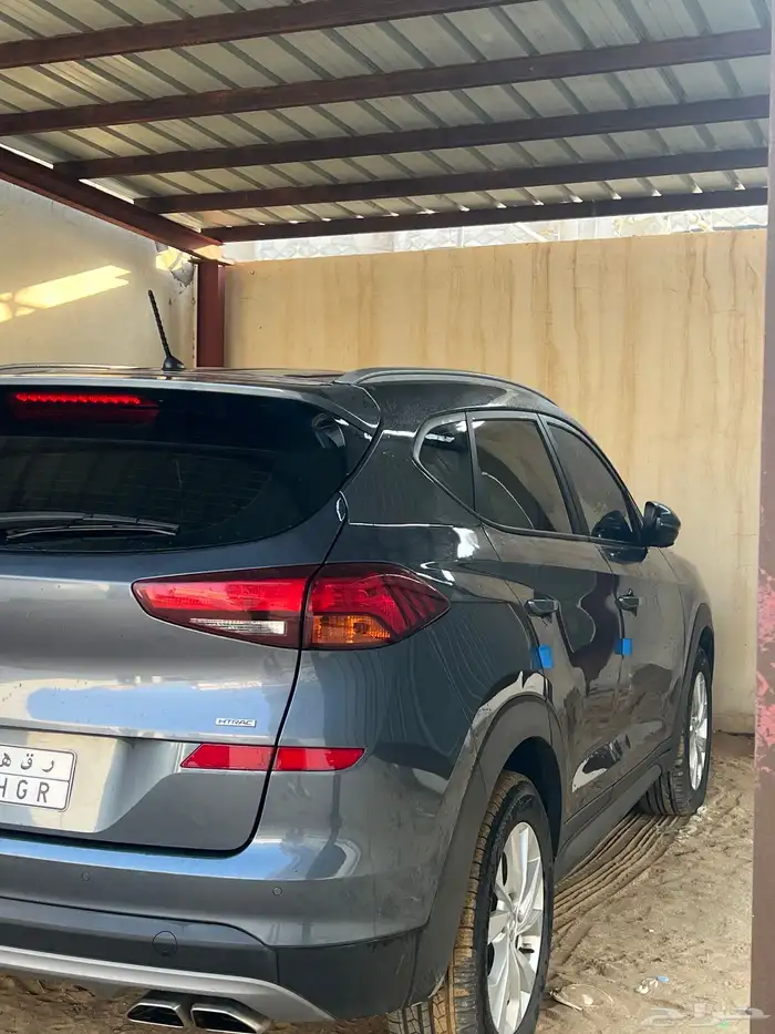 توسان ديزل بحالة الوكالة دبل 2020 4