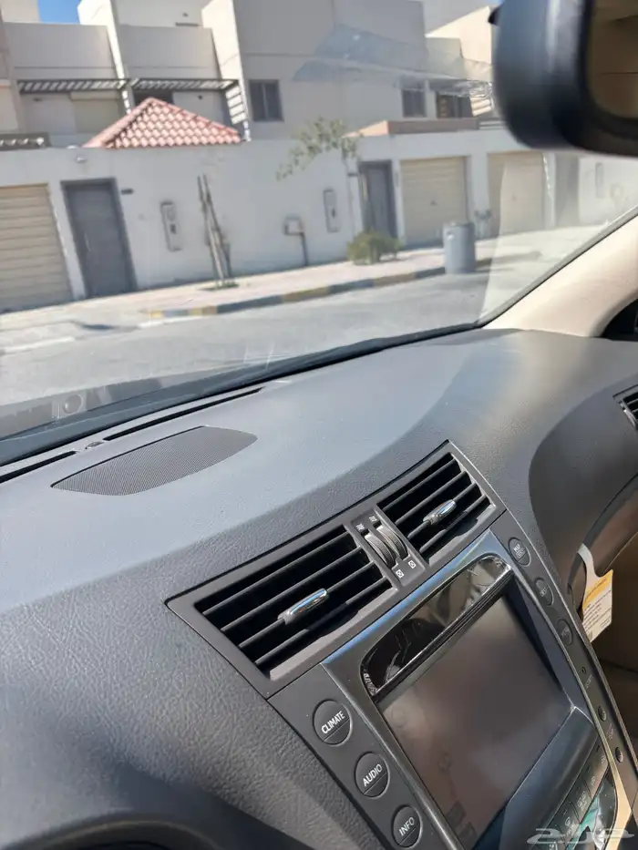 لكزس جي اس 300 فل كامل 2008 عبداللطيف جميل 285 ألف كيلو 39