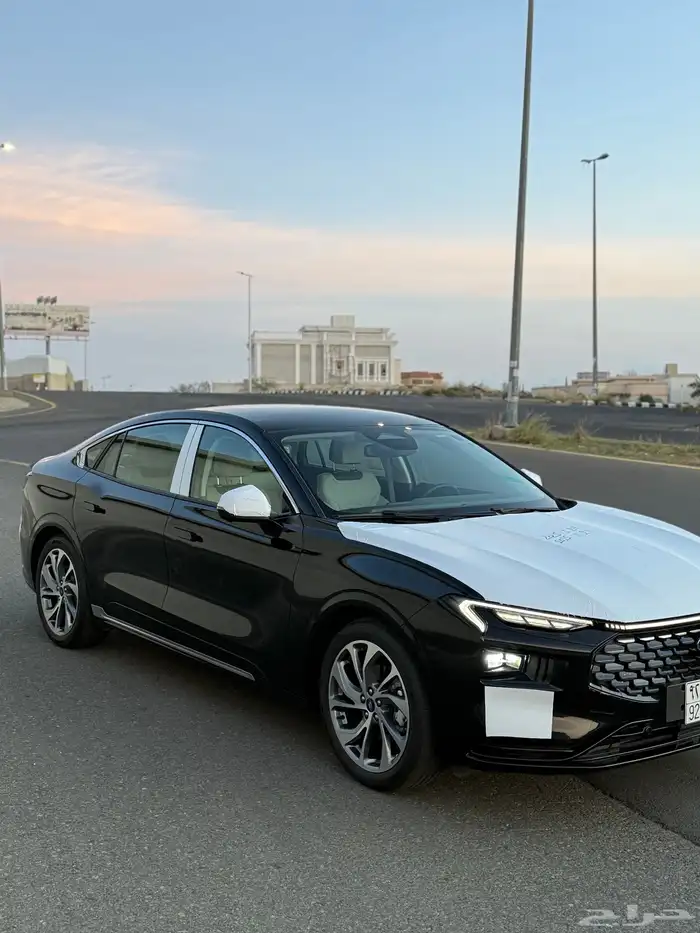 توروس 2025 تيتانيوم الناغي 4