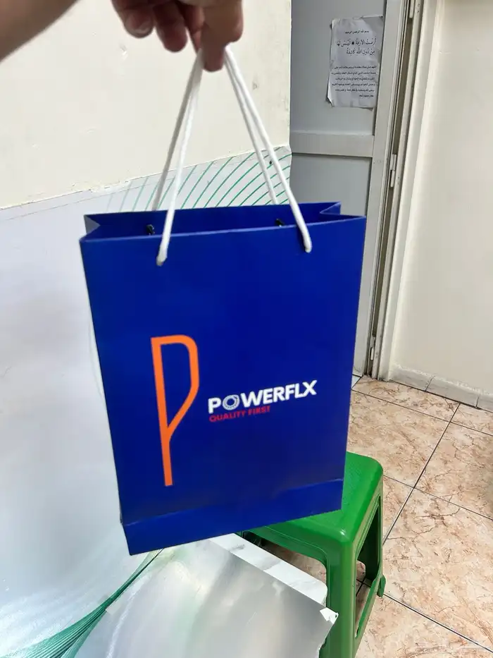 أكياس عبايات بوكس لوقو جلد ليبل تطريز ستكرات كروت 1