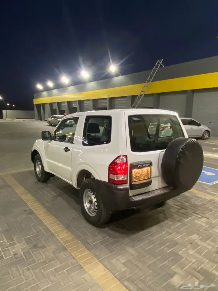 جيب باجيرو 2
