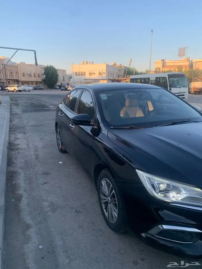 ام جي 5 فل كامل MG 5 luxury-Full Option 2
