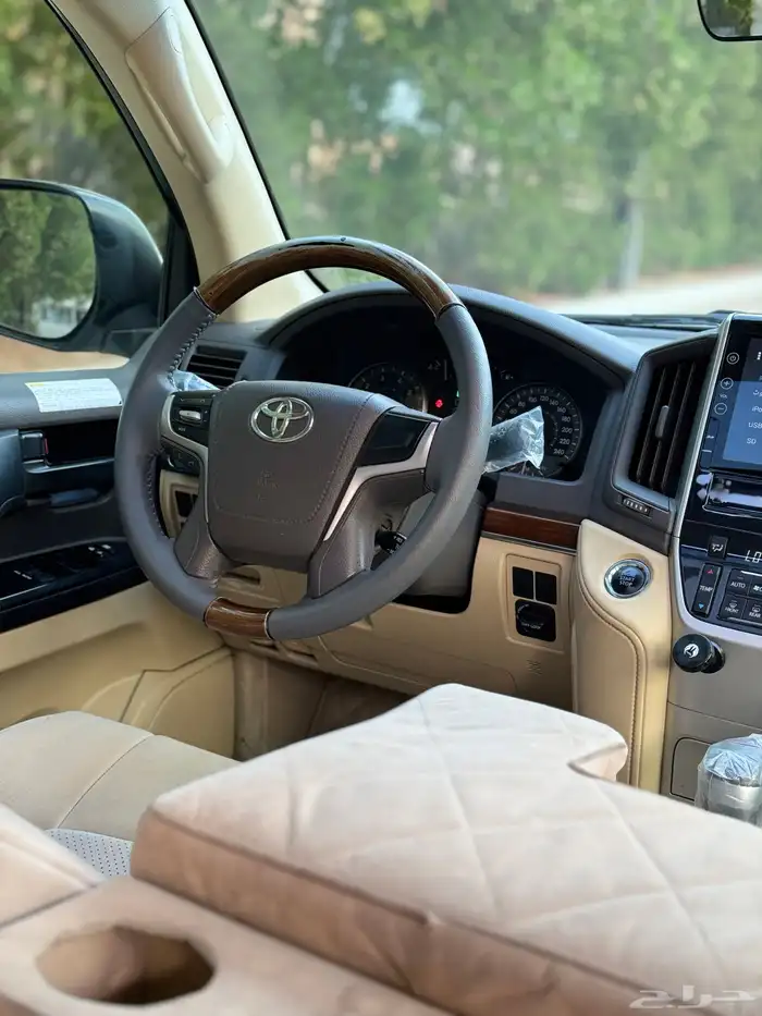 تويوتا لاندكروزر 2016 GXR مرهم 21 بودي وكاله 16